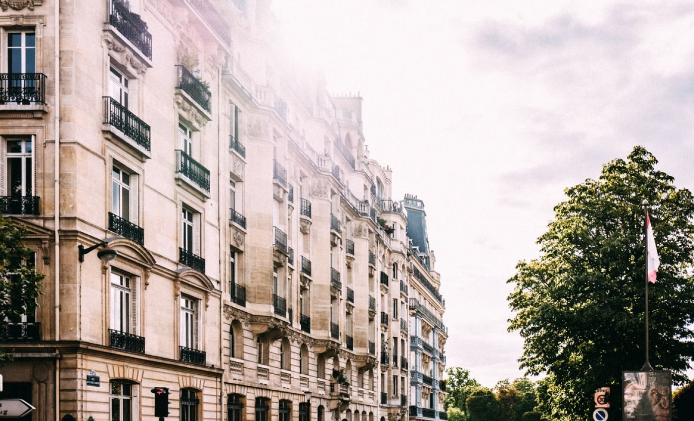 Immeuble de style français dans un arrondissement